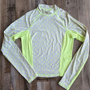 Fabletics Womens Long Sleeve Limeade Top Size S Athletic Neon Logo Slice